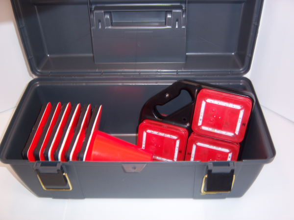 Fire Equipment Exclusive: Pi-Lit 6 Piece Alkaline Sequential Flare Kit with Risers